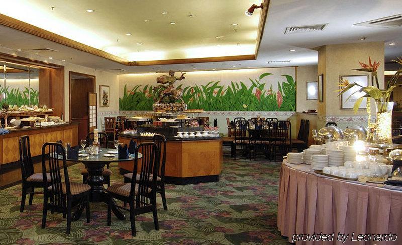 Berjaya Penang Hotel George Town Restaurant photo