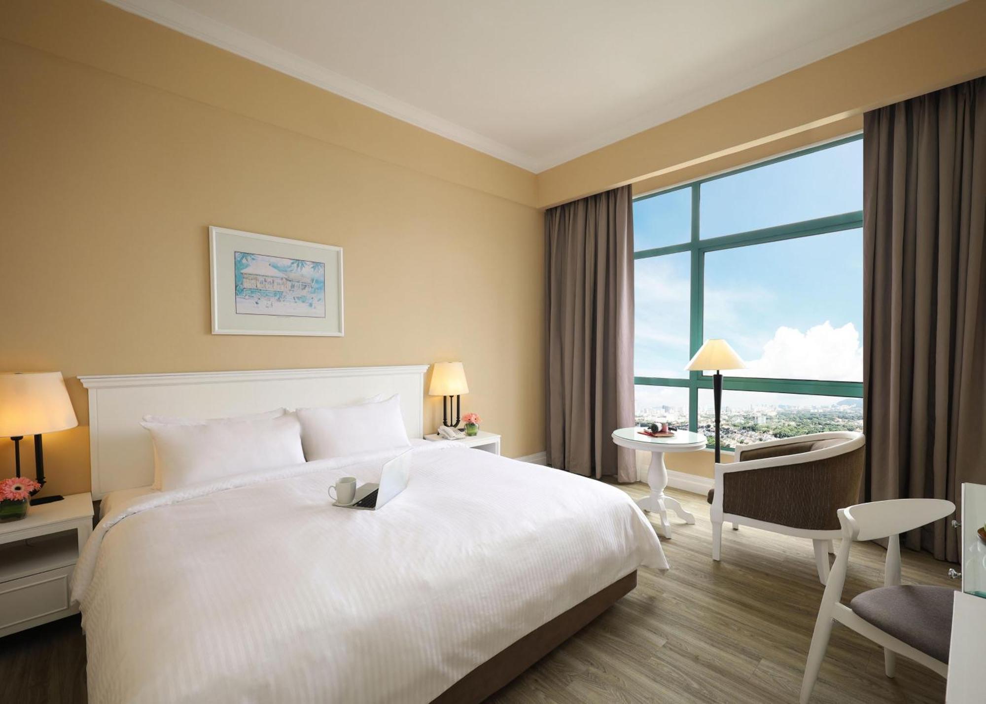 Berjaya Penang Hotel George Town Exterior photo